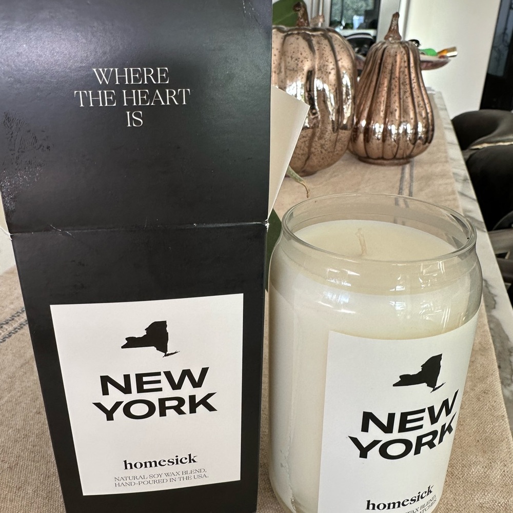 Homesick New York soy Scented Candle